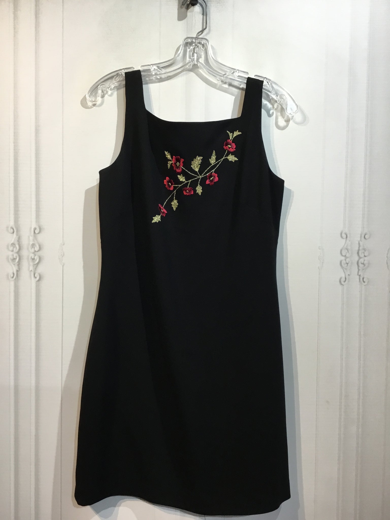 Petite Sophisticate Size M/10 Black DRESS/1 PIECE