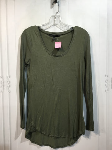 White House Black Market Size Extra Small Green Tops