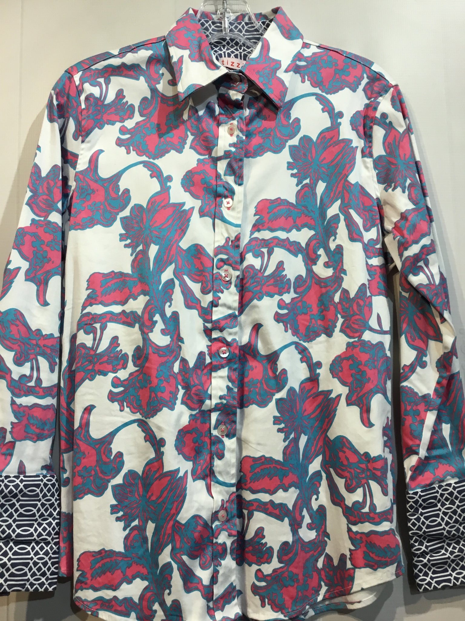 Tizzie Size M White Tops