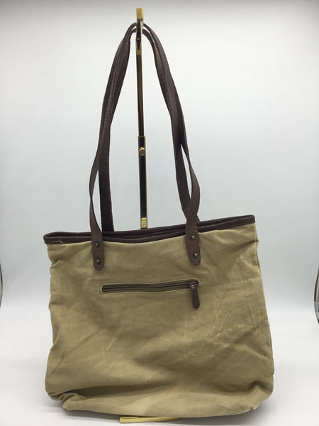Myra Bag Size Large Beige Purses/Wallets