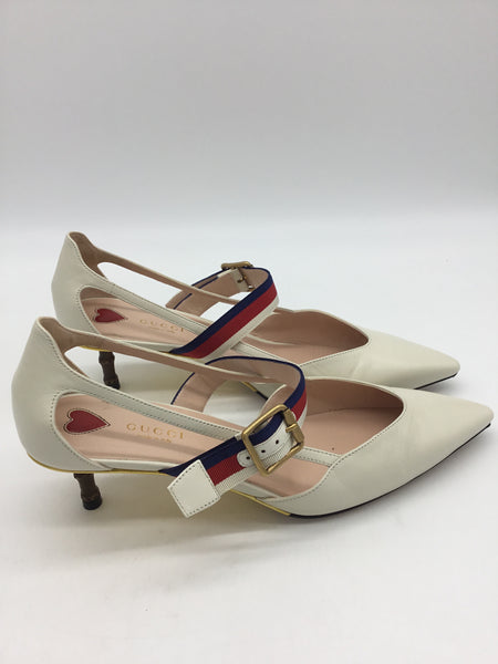 GUCCI Size 8.5 White Gucci