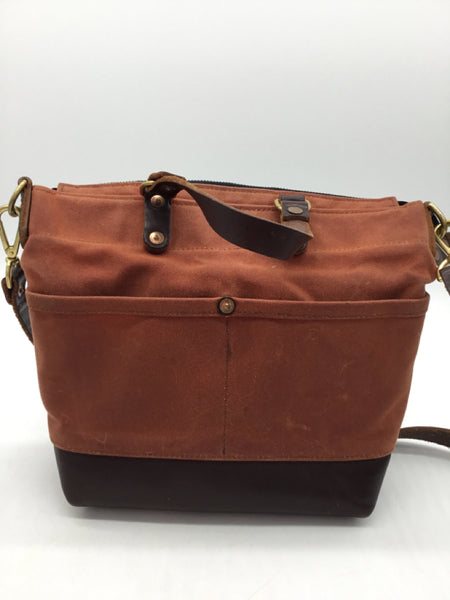 North End Bag Co. Size Medium Brown Purses/Wallets