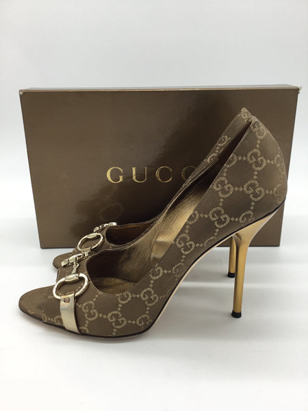 GUCCI Size 10 Brown & Gold Heels