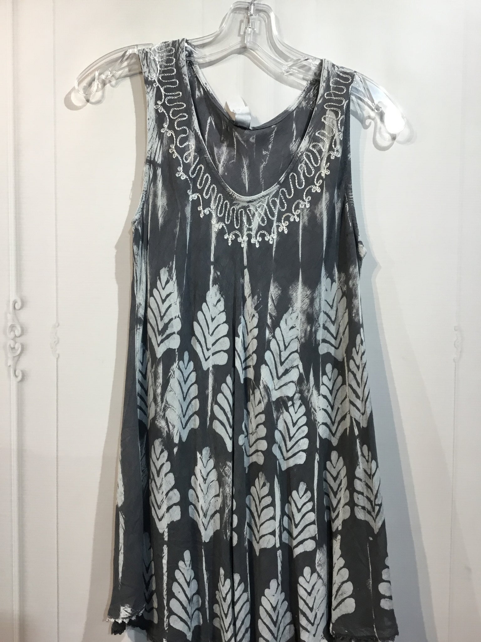India Boutique Size Small Grey Tops