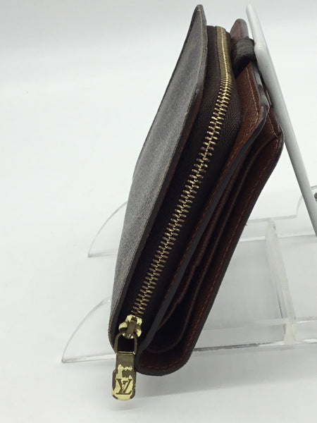 Louis Vuitton Size Small Brown Louis Vuitton Porte-Papier Zippe