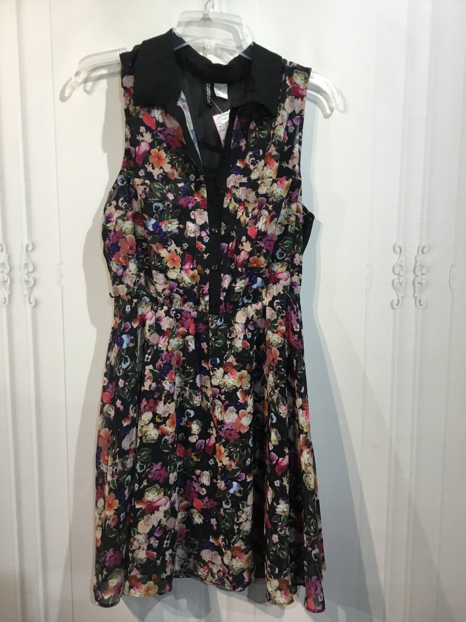 Divided Size M/10 Black DRESS/1 PIECE