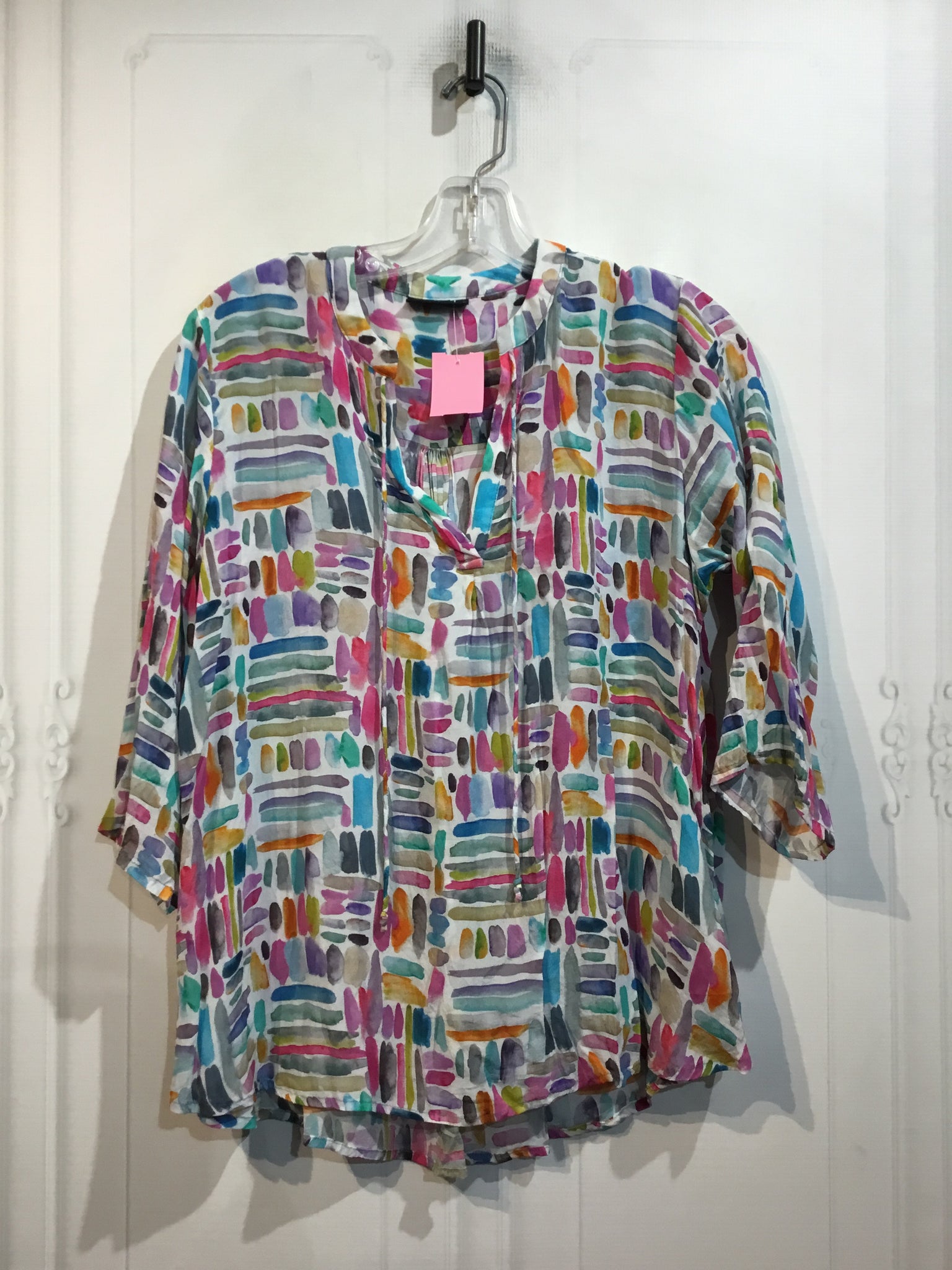 APNY Size L White Tops