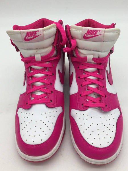 NIKE Size 7.5 Pink Shoes