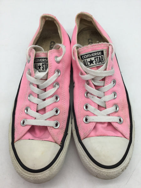 Converse Size 7 Pink Shoes