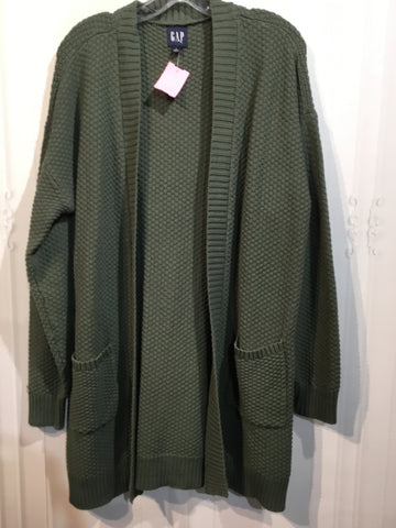 GAP Size Large Green Tops