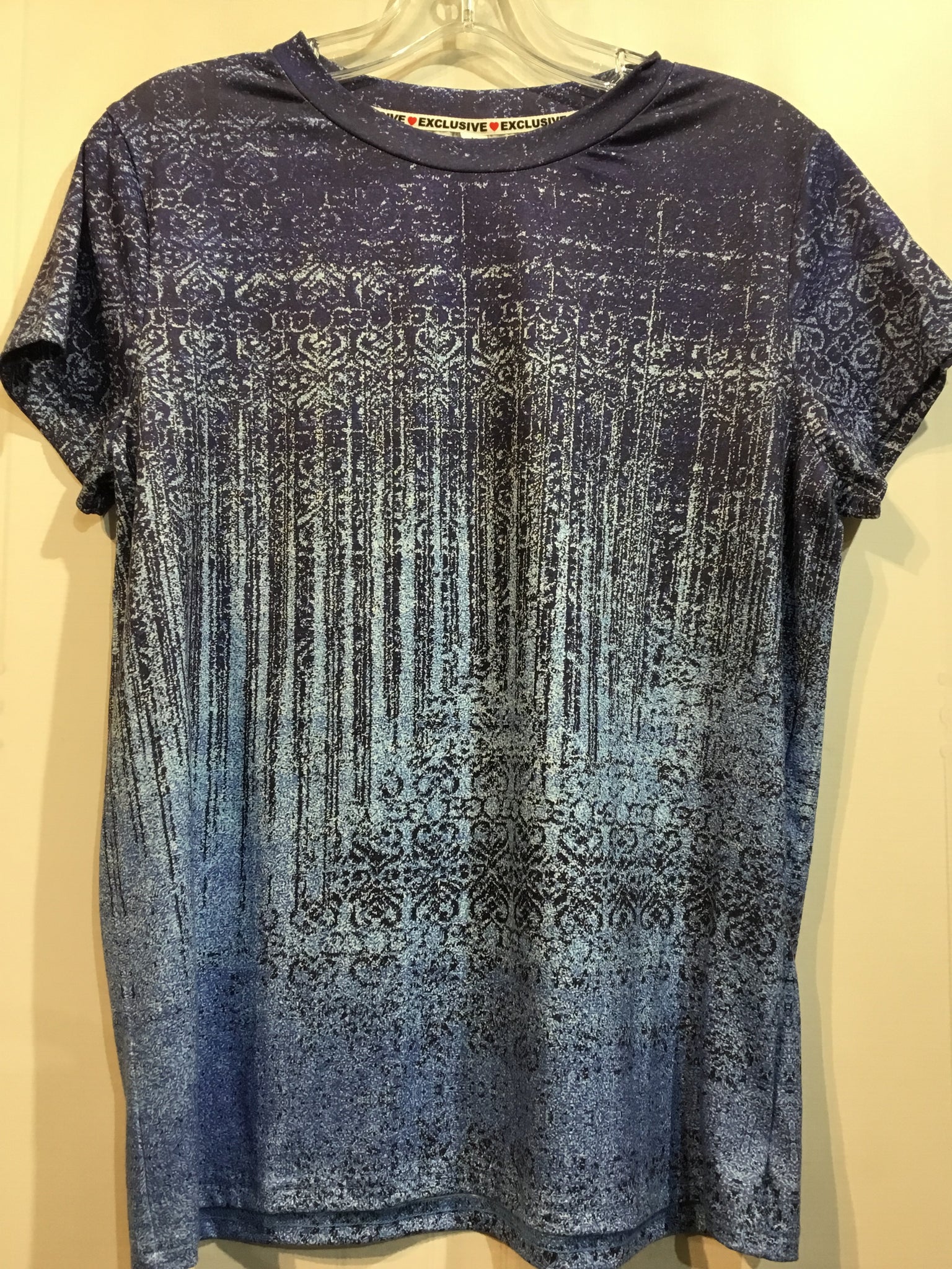 Exclusive Size M Blue Tops