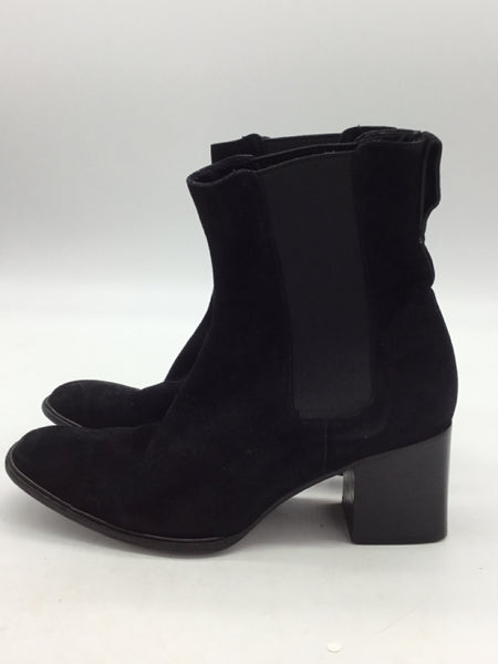 LUXURY GUCCI Size 8 Black Shoes