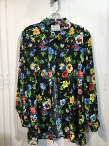 Linea Size Large Black Tops