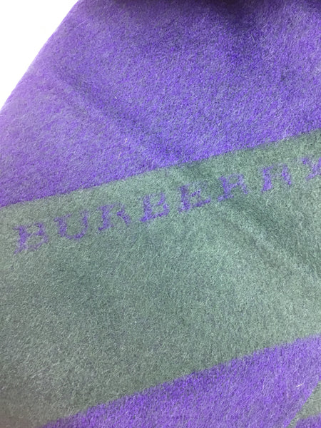 LUXURY Burberry Green Winter Accessories