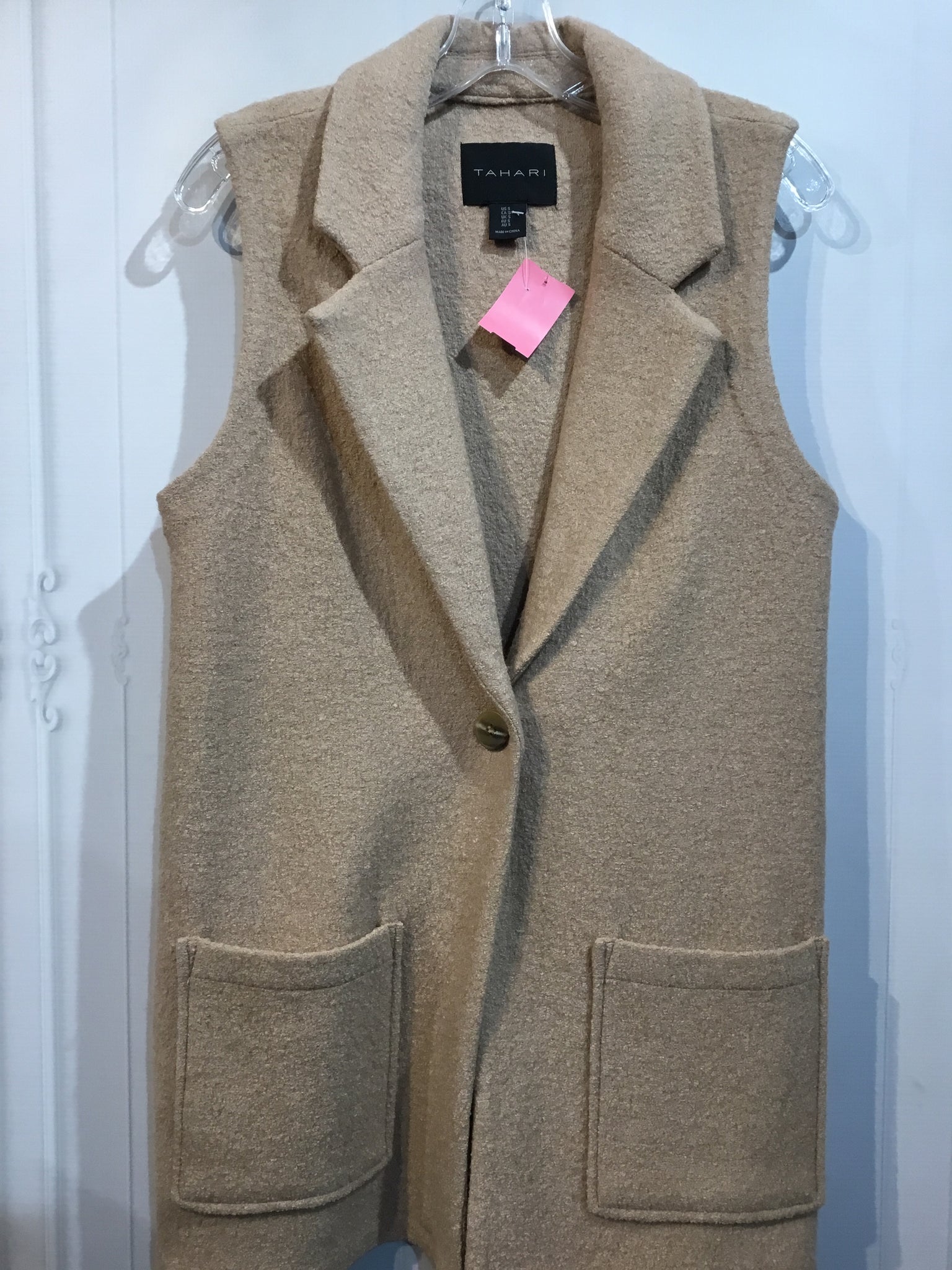 Tahari Size Small Beige Tops