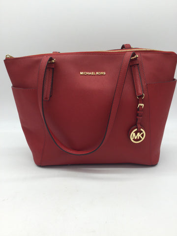 MICHAEL Michael Kors Size Large Red Purses/Wallets