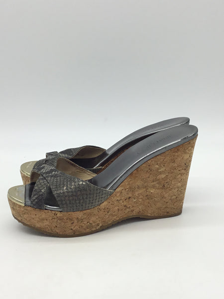 LUXURY Jimmy Choo Size 7.5 Silver Shoes