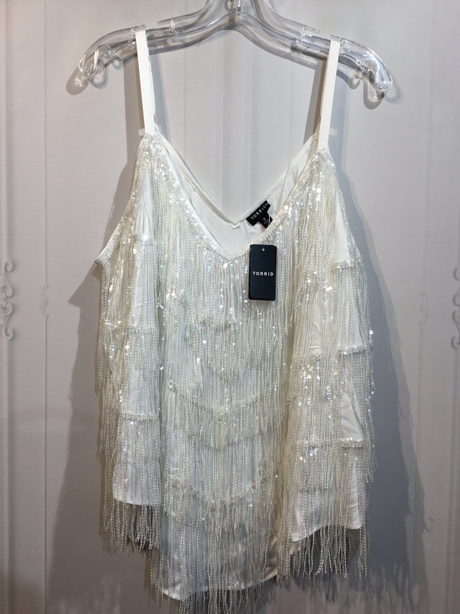 NWT - Torrid Size 3X/22-24 Silver Tops