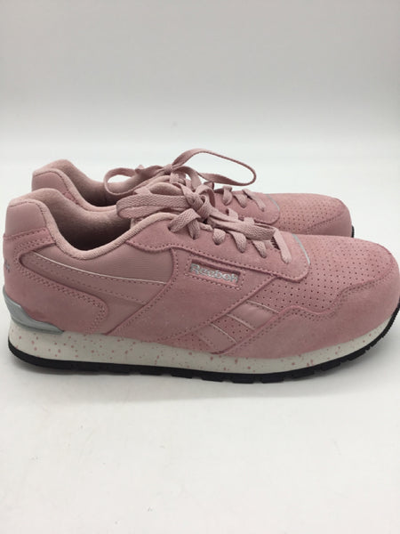 Reebok Size 9.5 Pink Shoes
