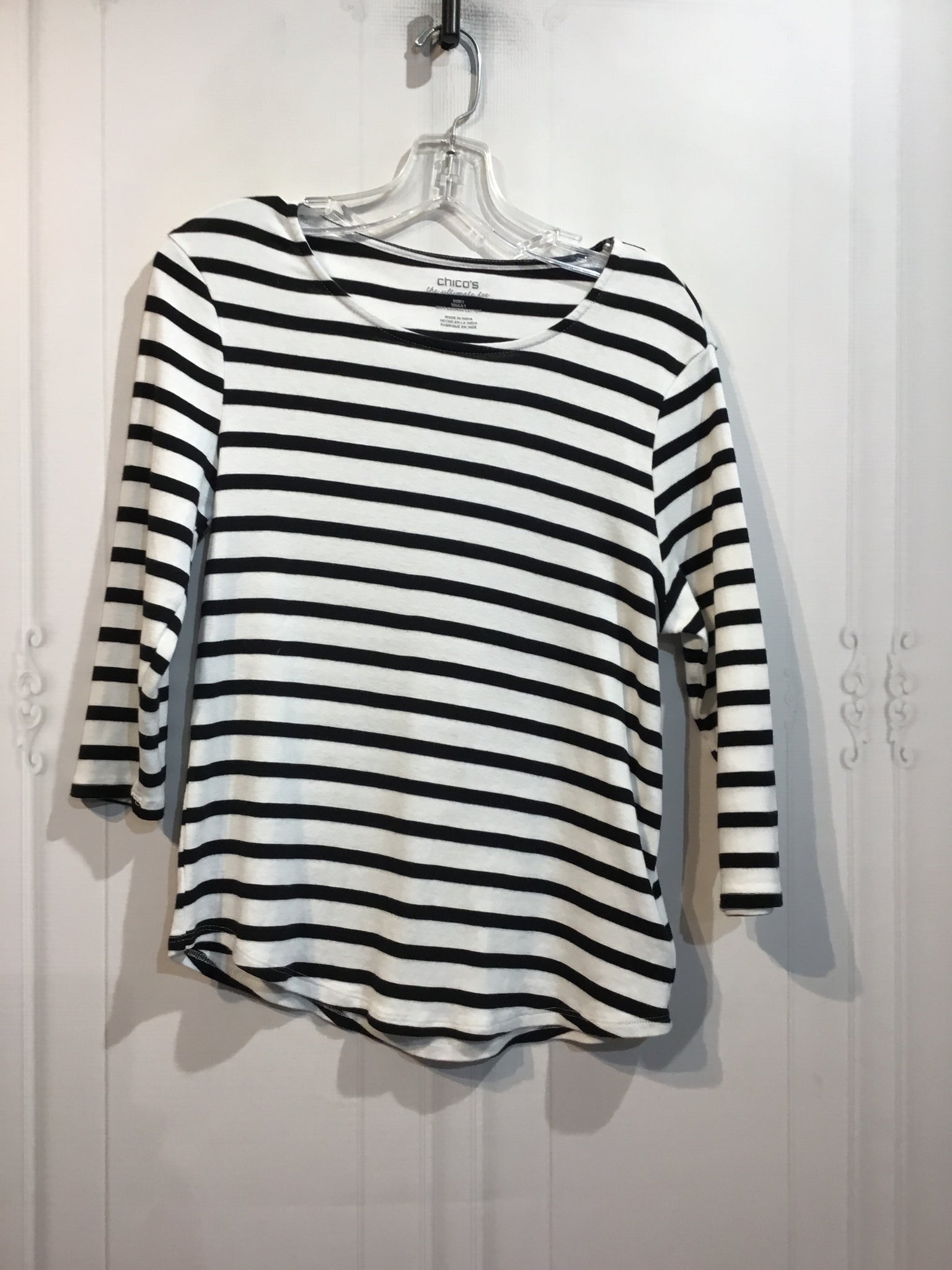 CHICO'S Size 1/M White Tops