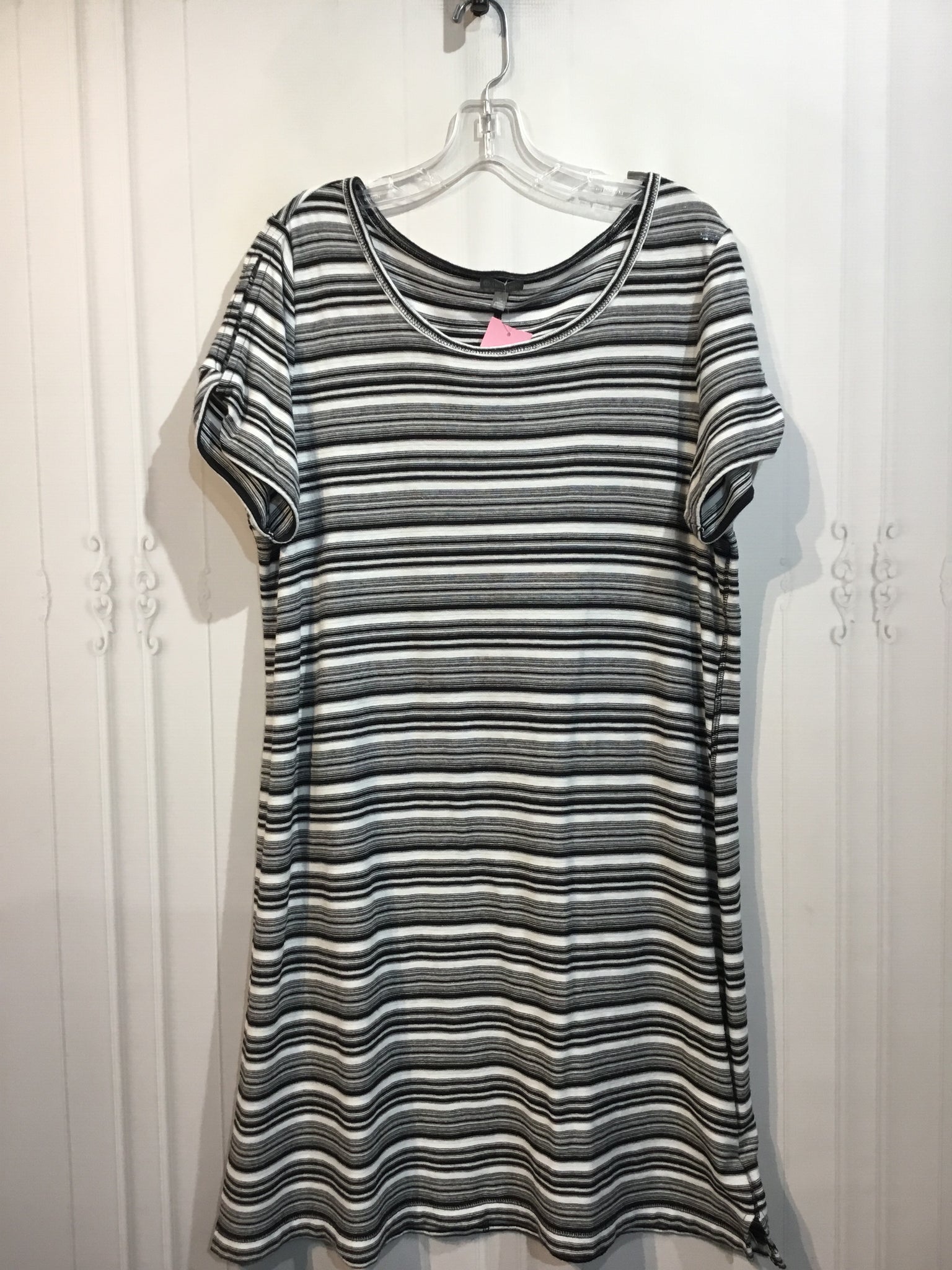 T by Talbots Size 1XP White DRESS/1 PIECE