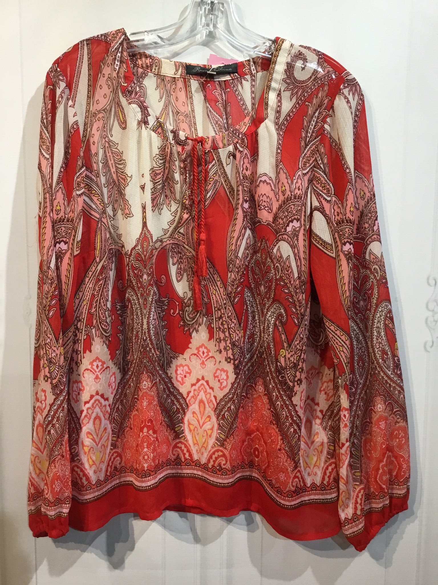 Rose & Olive Size Large Red Tops