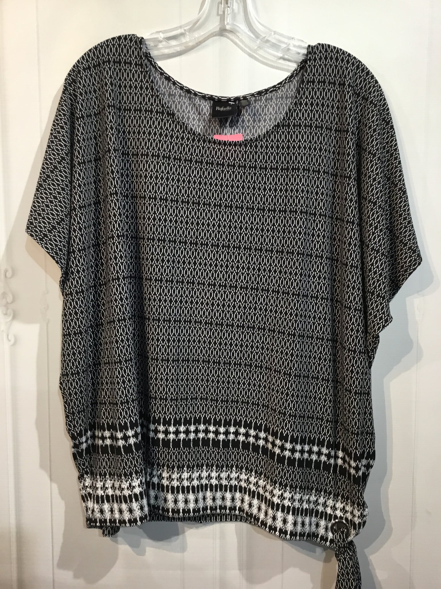 Rafaella Size Extra Large Black Tops