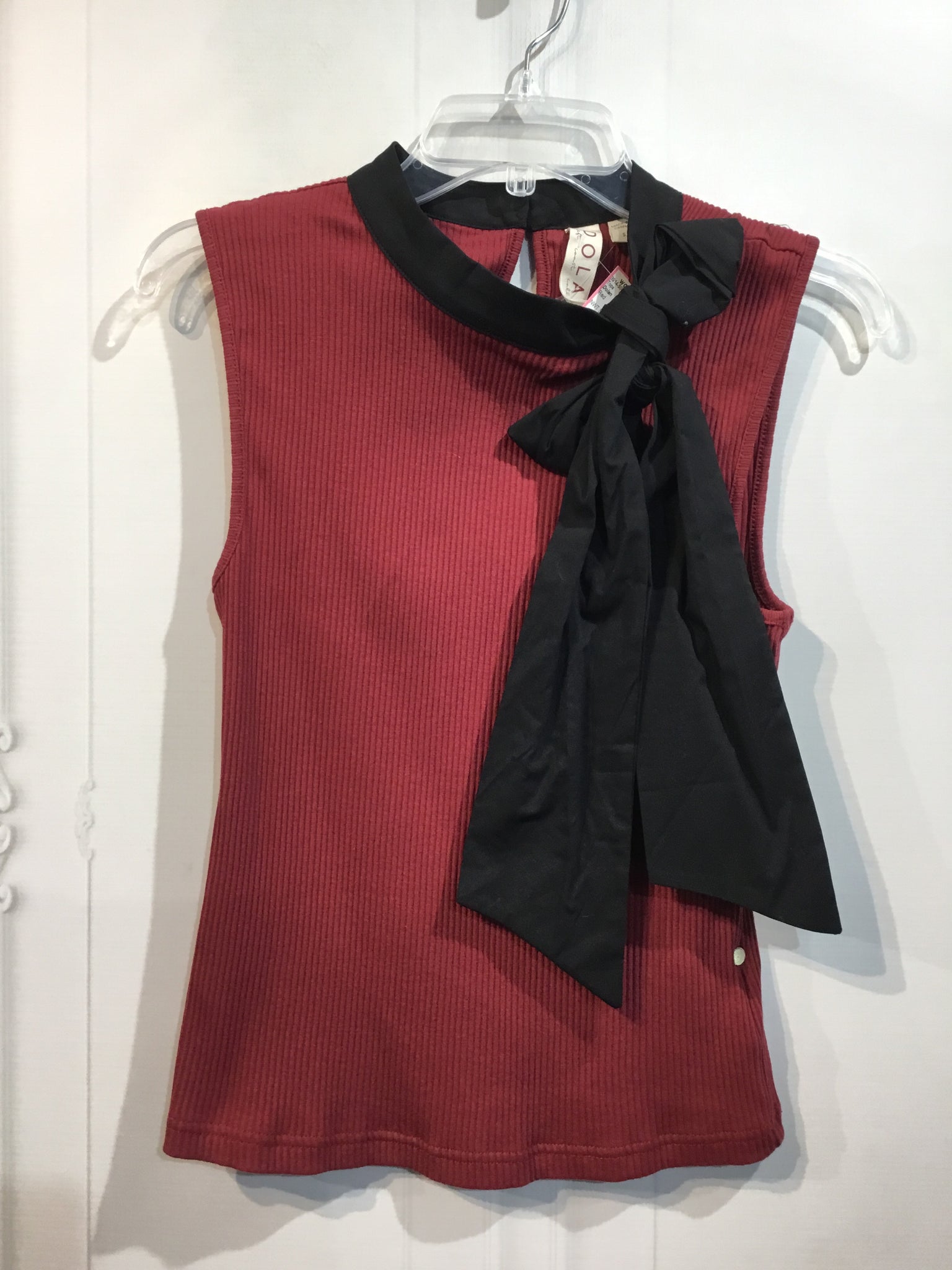 Dolan Size Small Red Tops