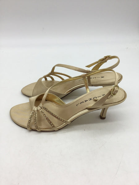 Michael Size 7.5 Gold Shoes