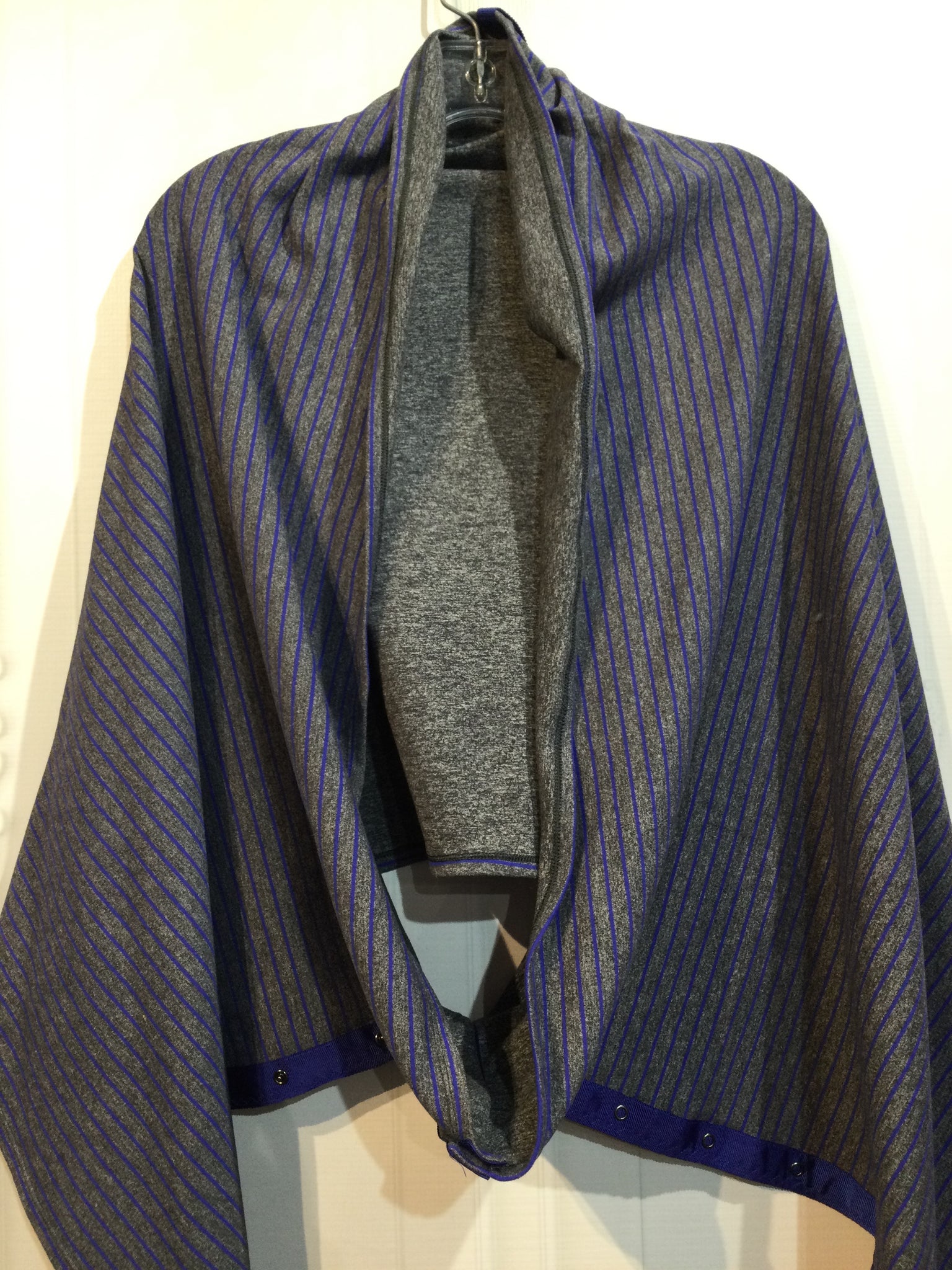 Lululemon Grey SCARF