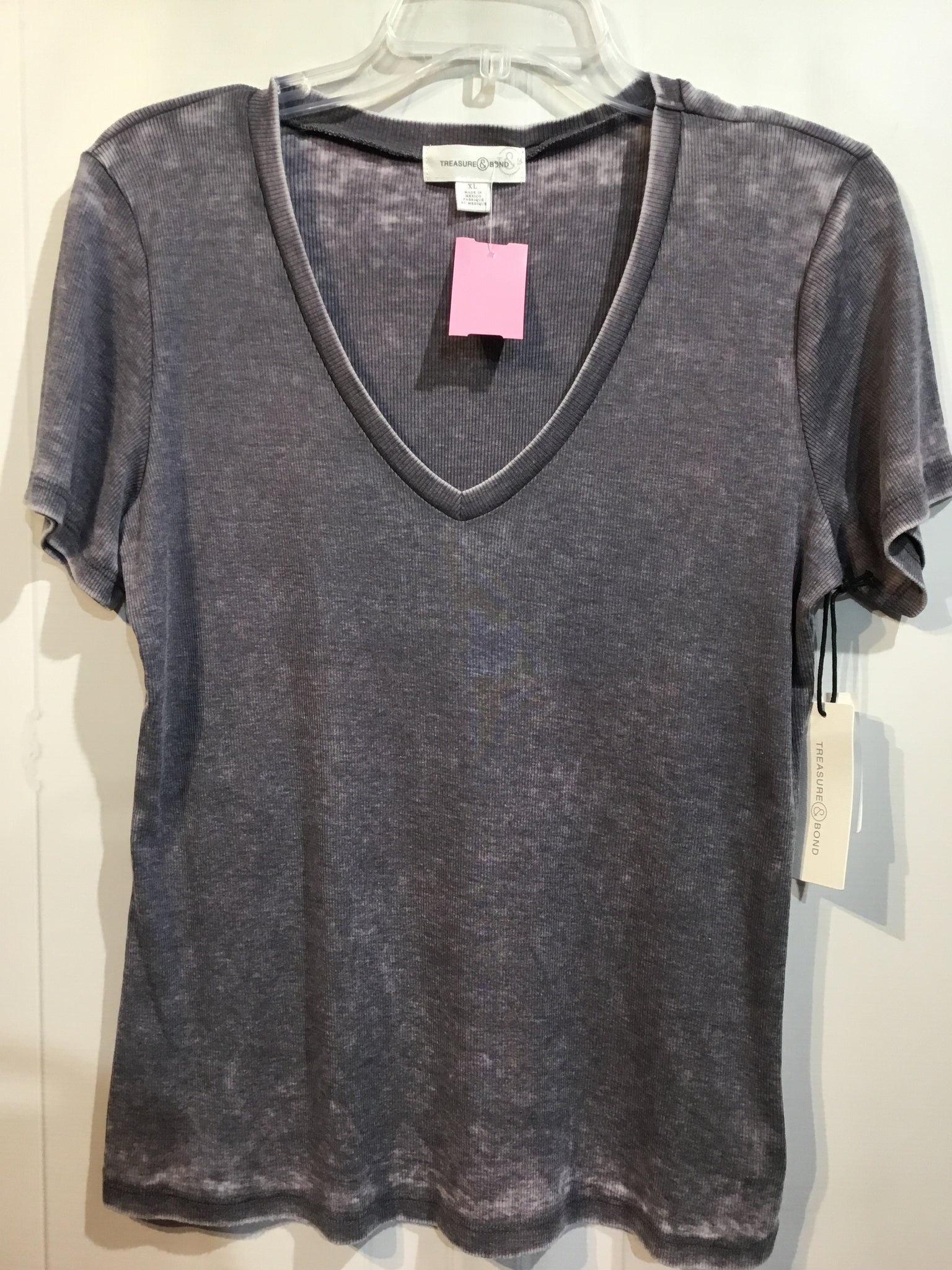 NWT - Treasure & Bond Size XL Grey Tops