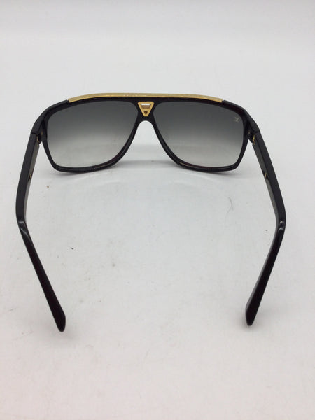 LUXURY Louis Vuitton Black Sunglasses