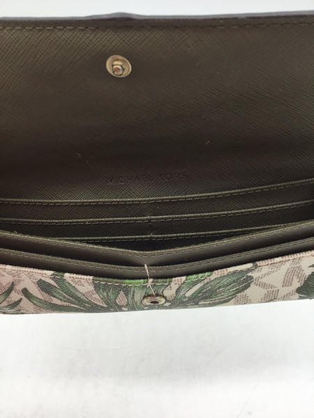 Michael Kors Size Extra Small White Purses/Wallets