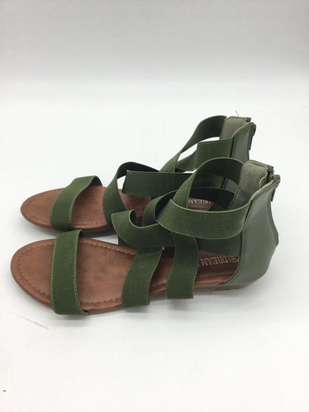 Dream Pairs Size 8 Green Shoes