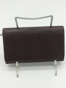 Louis Vuitton Size Small Brown Louis Vuitton Epi Leather Wallet