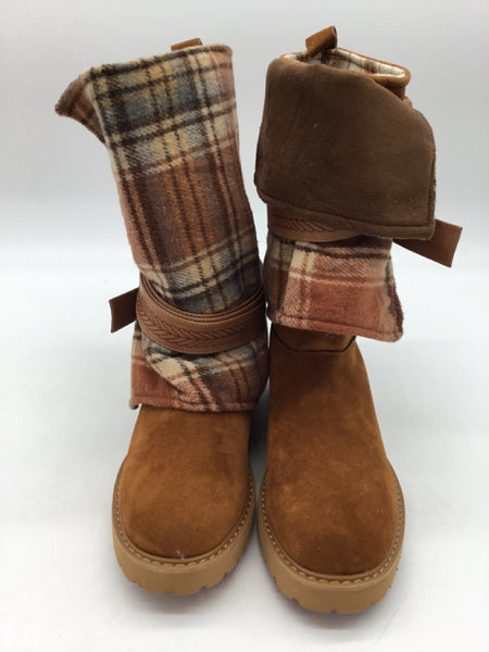 NWT Muk Luks Size 7 Brown Shoes