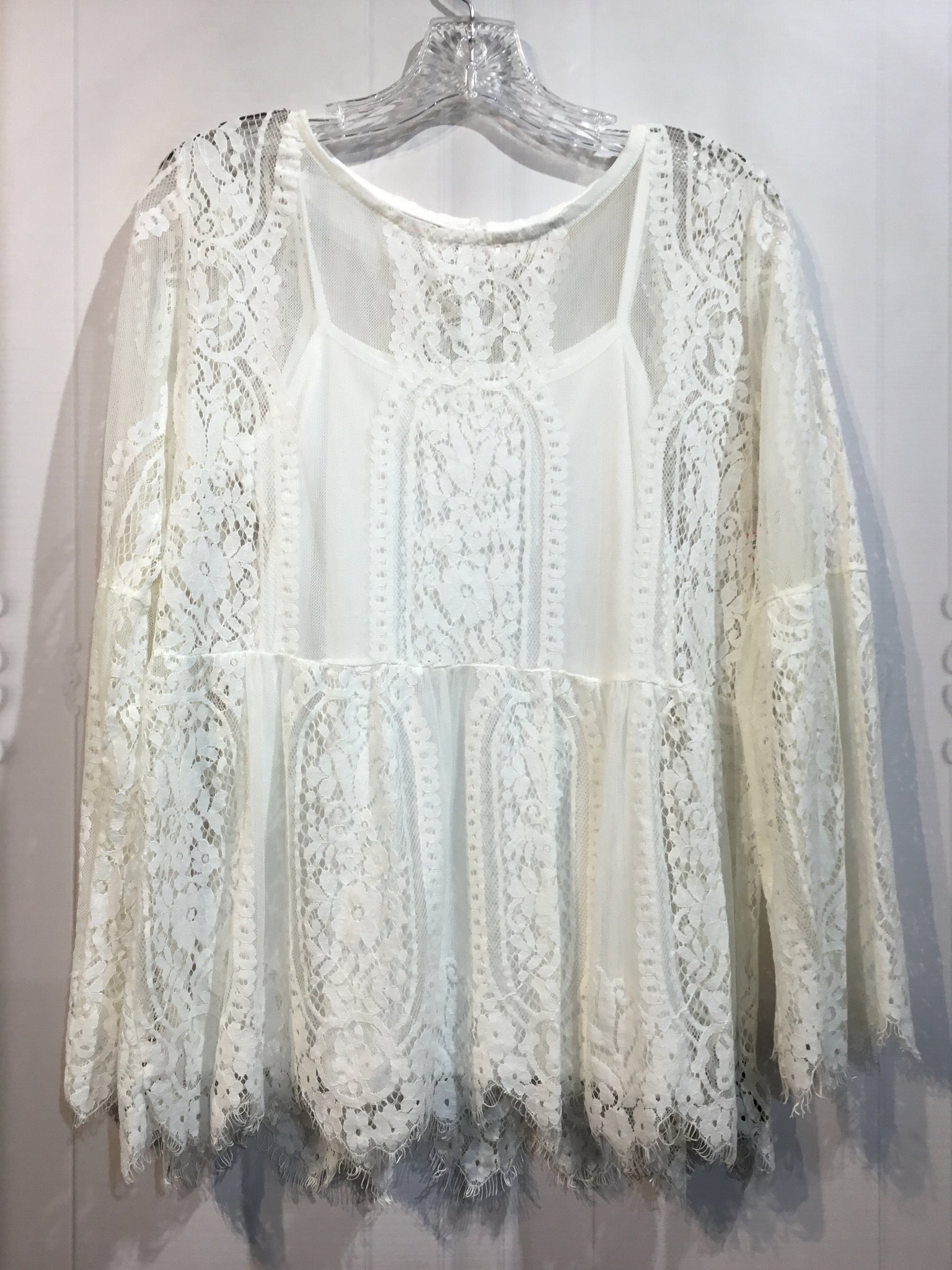 Size Medium White Tops