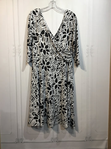 Metrostyle Size L/14 Black DRESS/1 PIECE