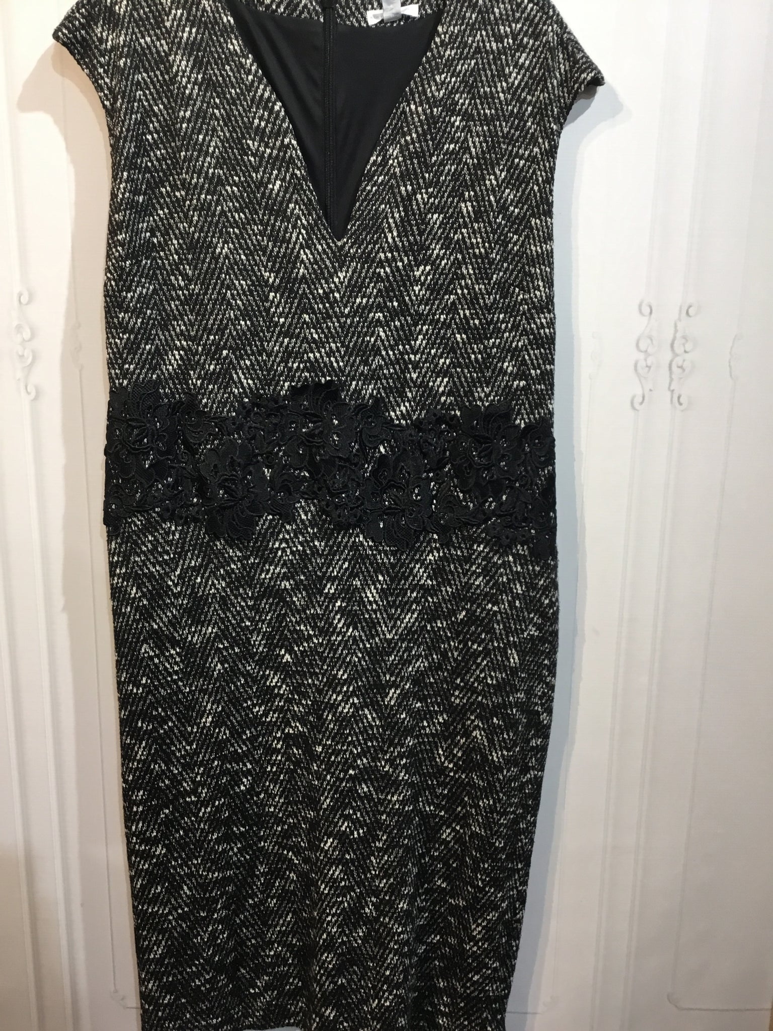 New York & Co Size 2X Black DRESS/1 PIECE