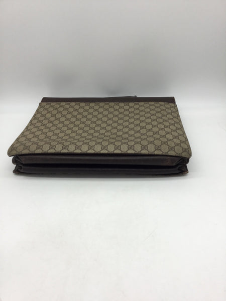 LUXURY GUCCI Size Large Brown Purses/Wallets