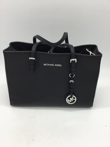 Michael Kors Size Medium Black Purses/Wallets