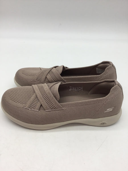 Skechers Size 7 Brown Shoes