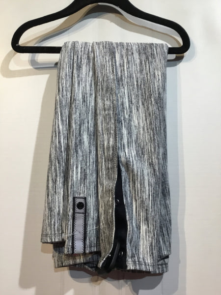 LUXURY Lululemon Grey Athletic Wear