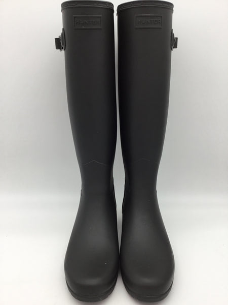 Hunter Size 8 Black Shoes