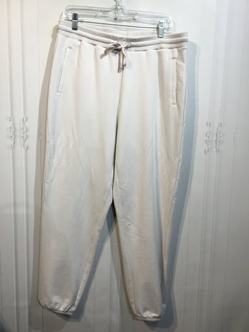 Barefoot Dreams Size Large White Bottoms