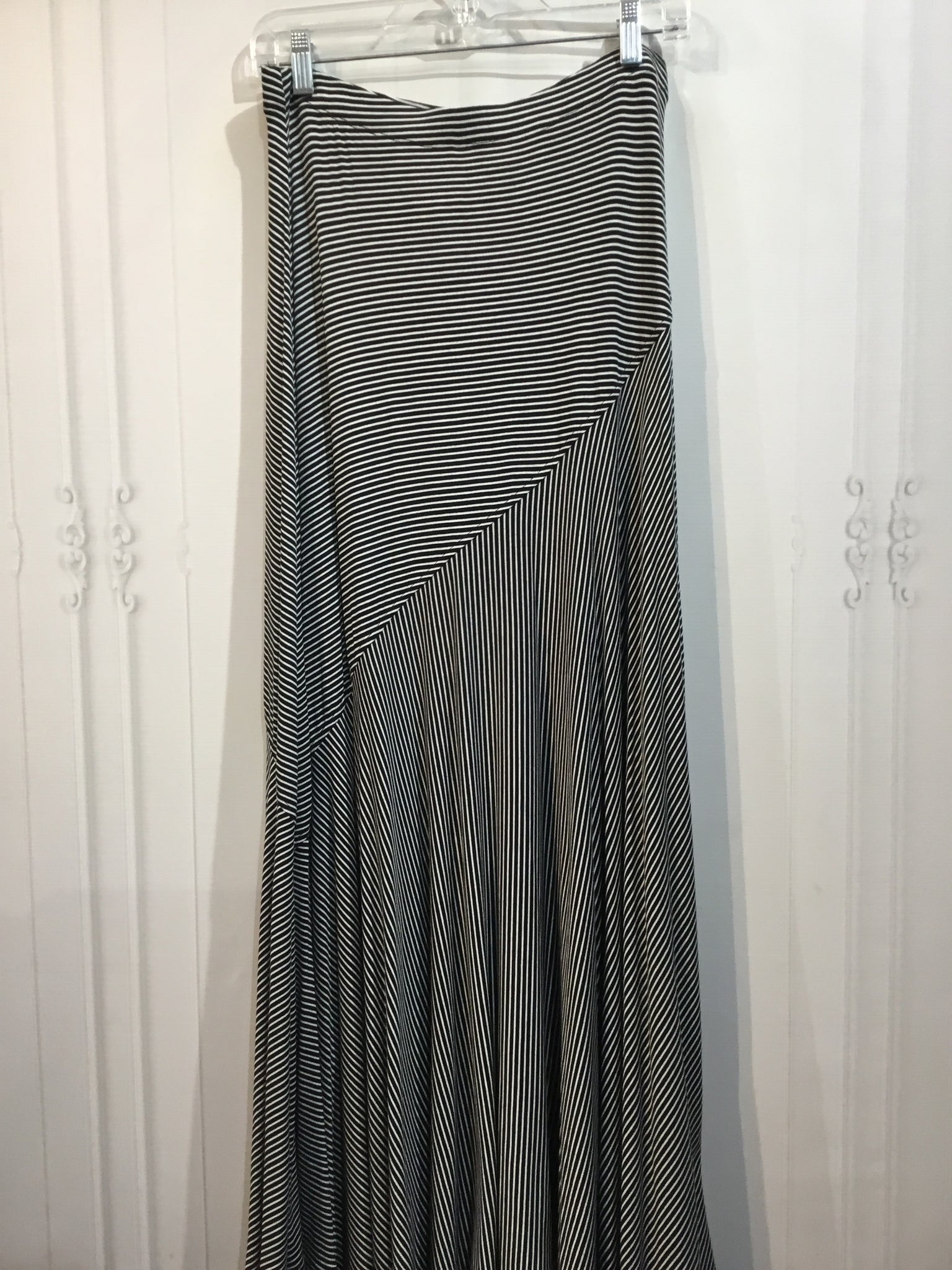 CHICO'S Size S/4 Black Bottoms