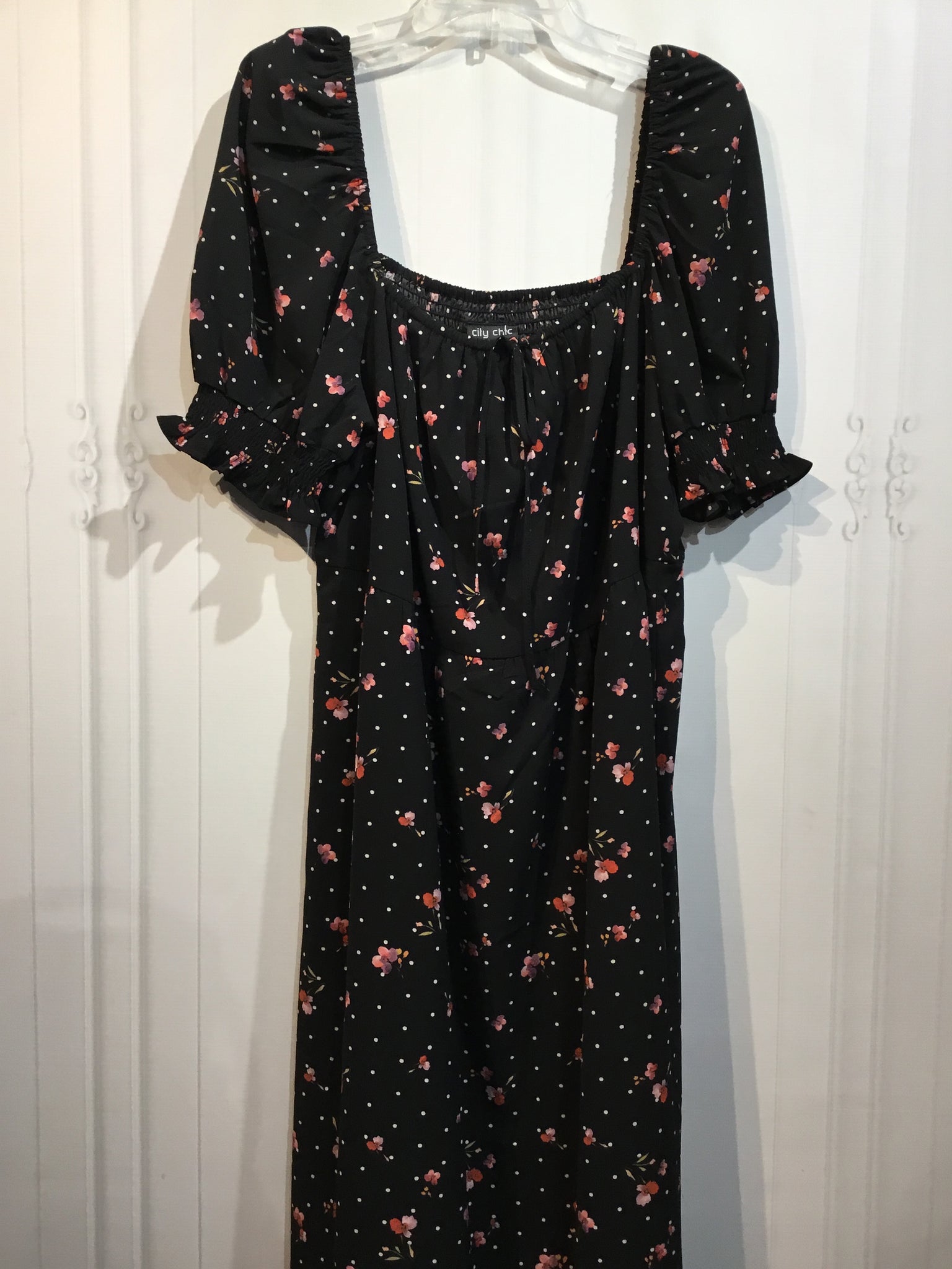 NWT City Chic Size 1X Black DRESS/1 PIECE