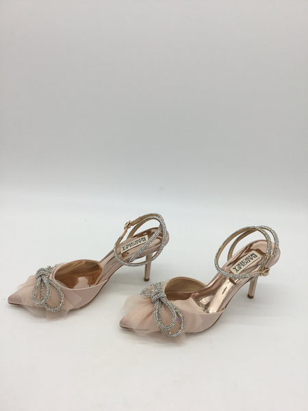 Badgley Mischka Size 6.5 Pink Shoes