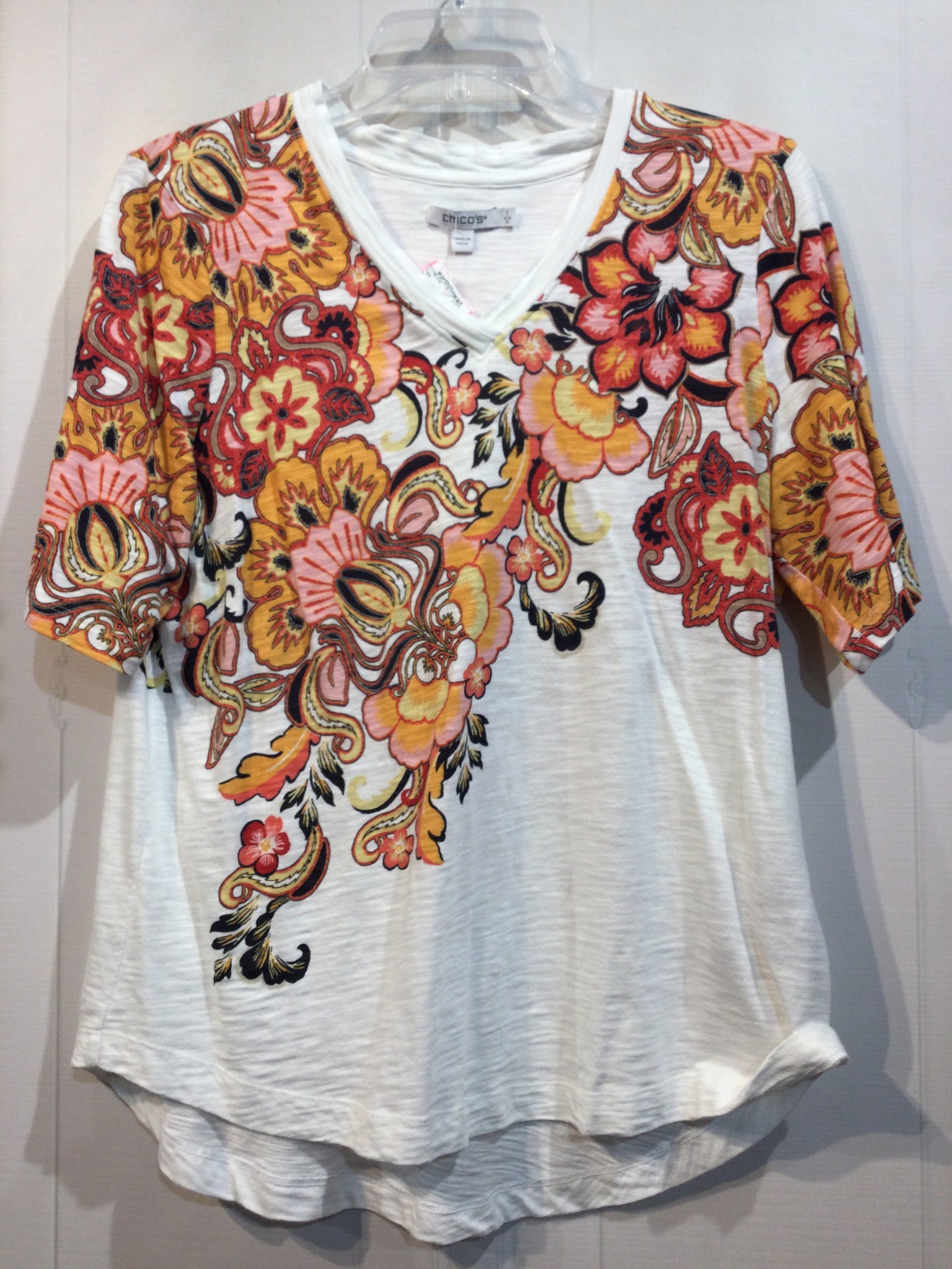 CHICO'S Size M White Tops