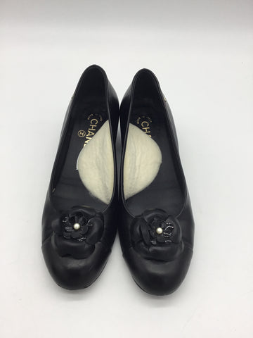 CHANEL Size 8.5 Black Chanel